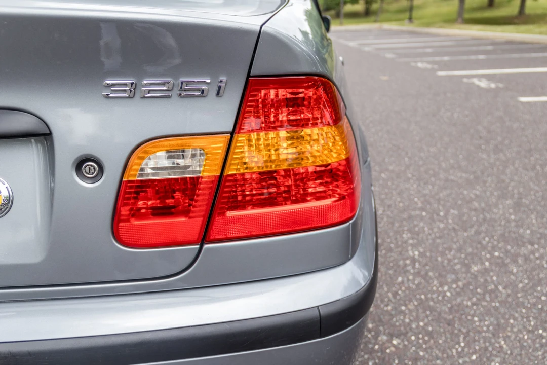 2005 BMW E46 3 Series - Image 16 of 31