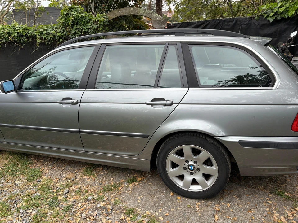 2005 BMW E46 3 Series - Image 23 of 31