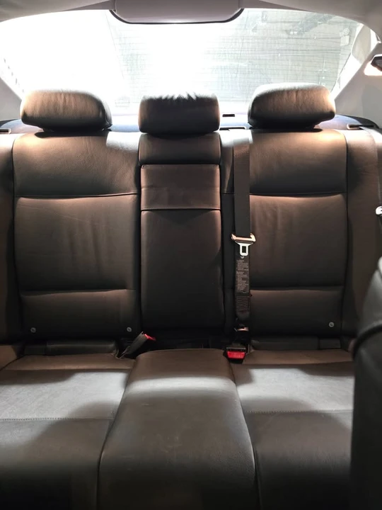2005 BMW E46 3 Series - Image 17 of 19