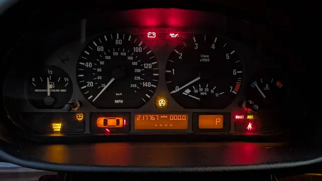 2005 BMW 325xi E46