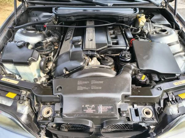 2005 BMW E46 330i & 330Ci - Image 13 of 13