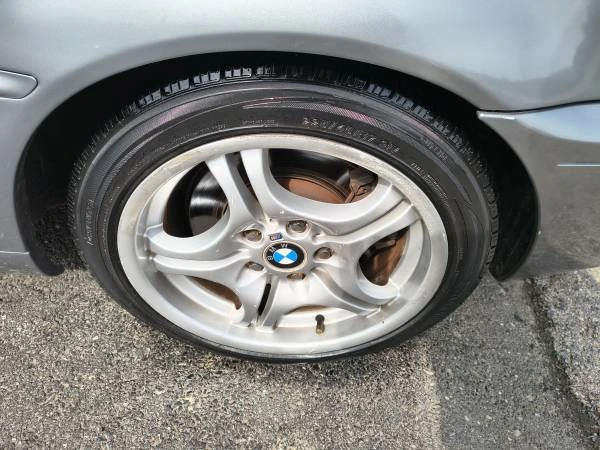 2005 BMW E46 330i & 330Ci - Image 11 of 13