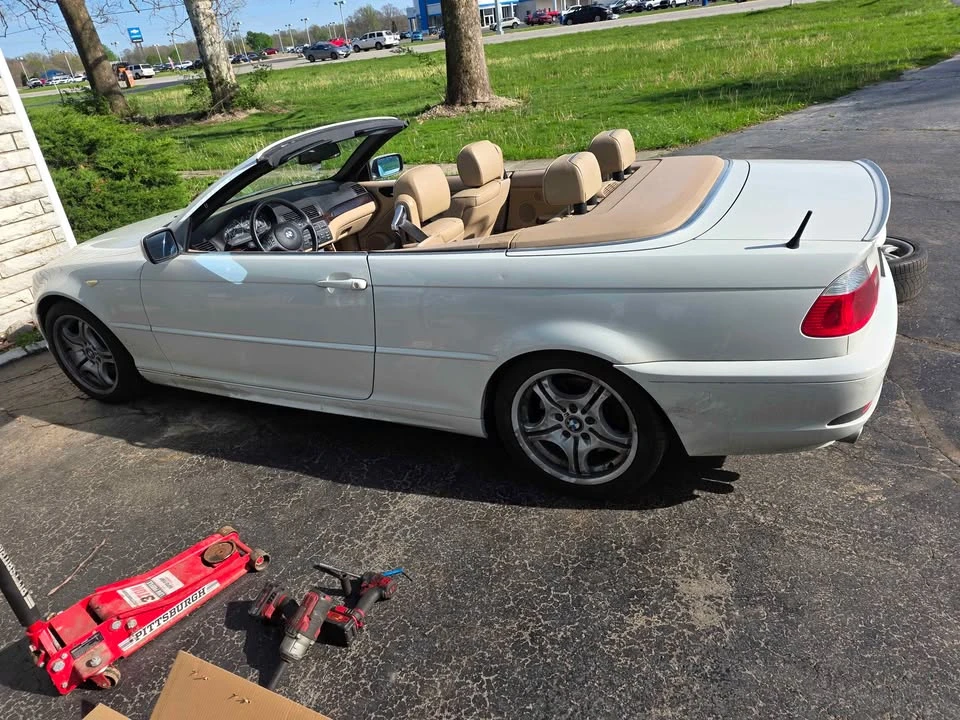 2005 BMW E46 330i & 330Ci - Image 4 of 10