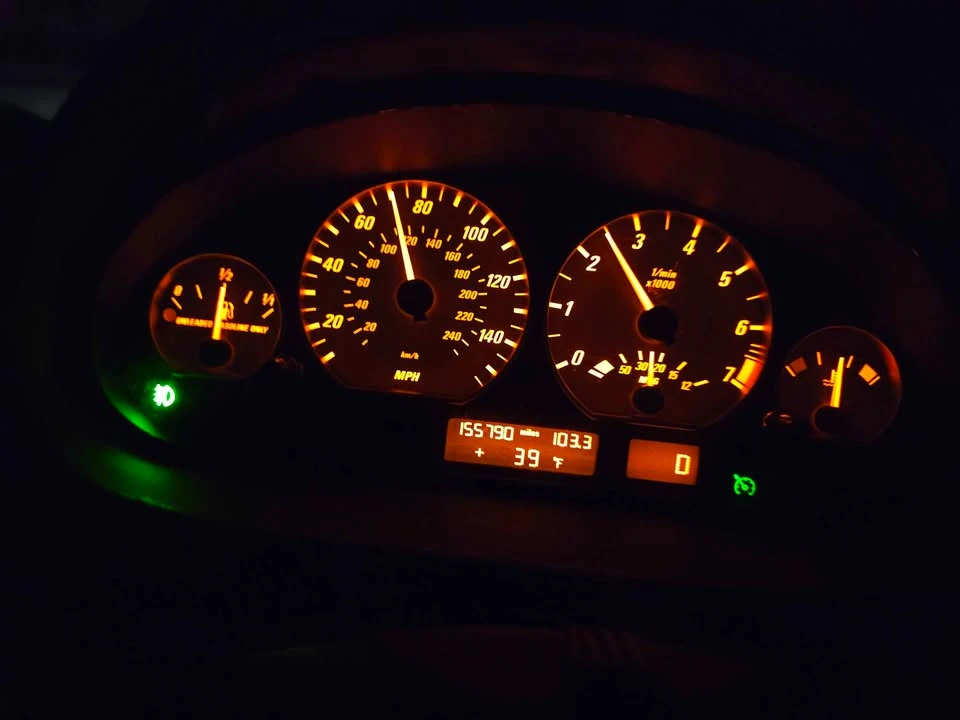 2005 BMW E46 330i & 330Ci - Image 6 of 10
