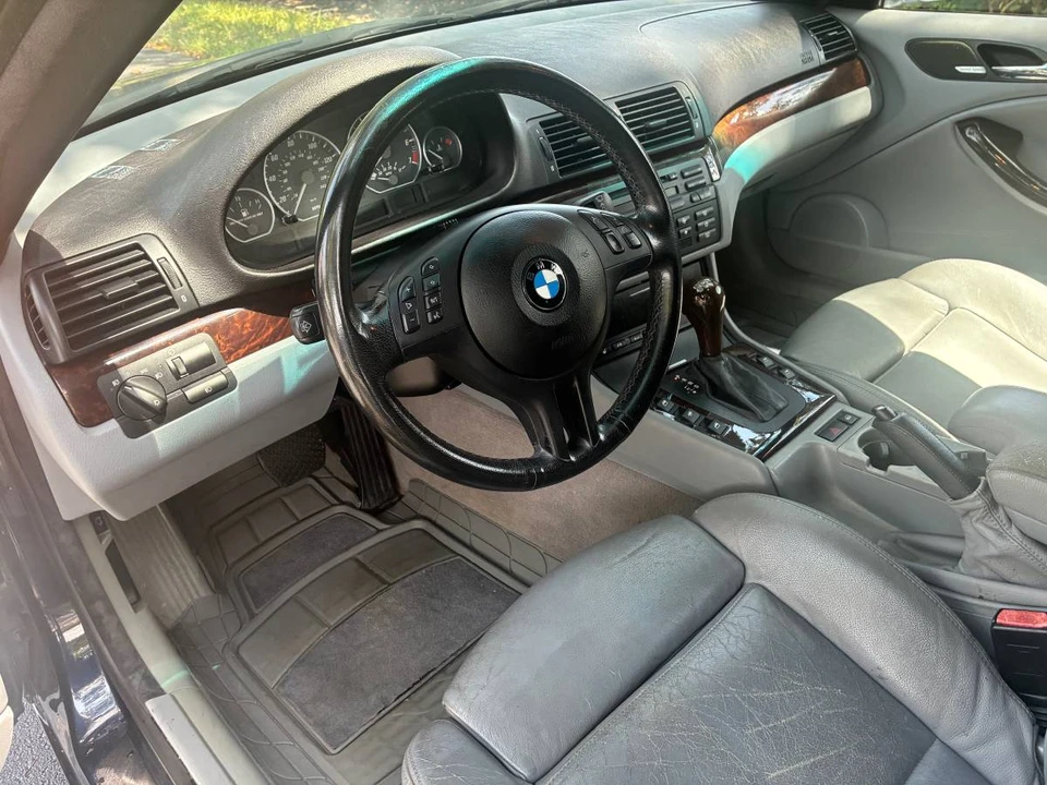 2005 BMW E46 330i & 330Ci - Image 8 of 9