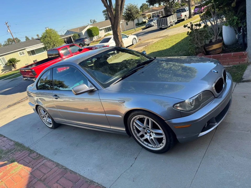2005 BMW E46 330i & 330Ci - Image 2 of 8