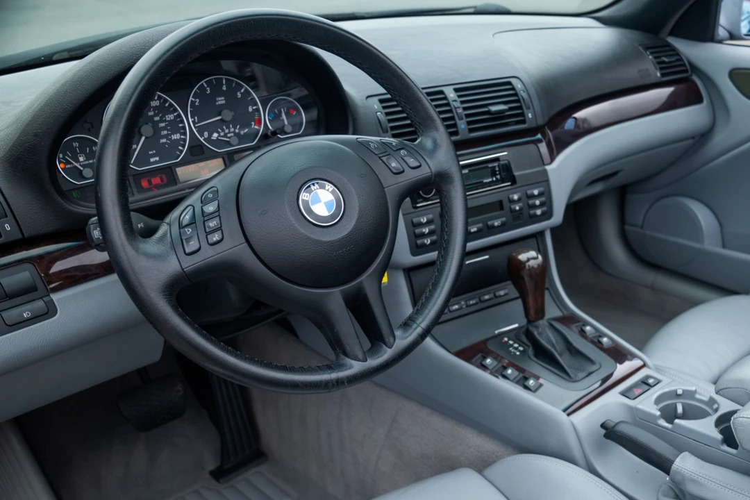 2005 BMW E46 330i & 330Ci - Image 5 of 6