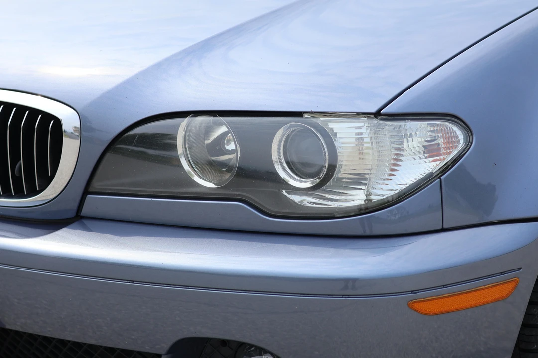 2005 BMW E46 330i & 330Ci - Image 22 of 31