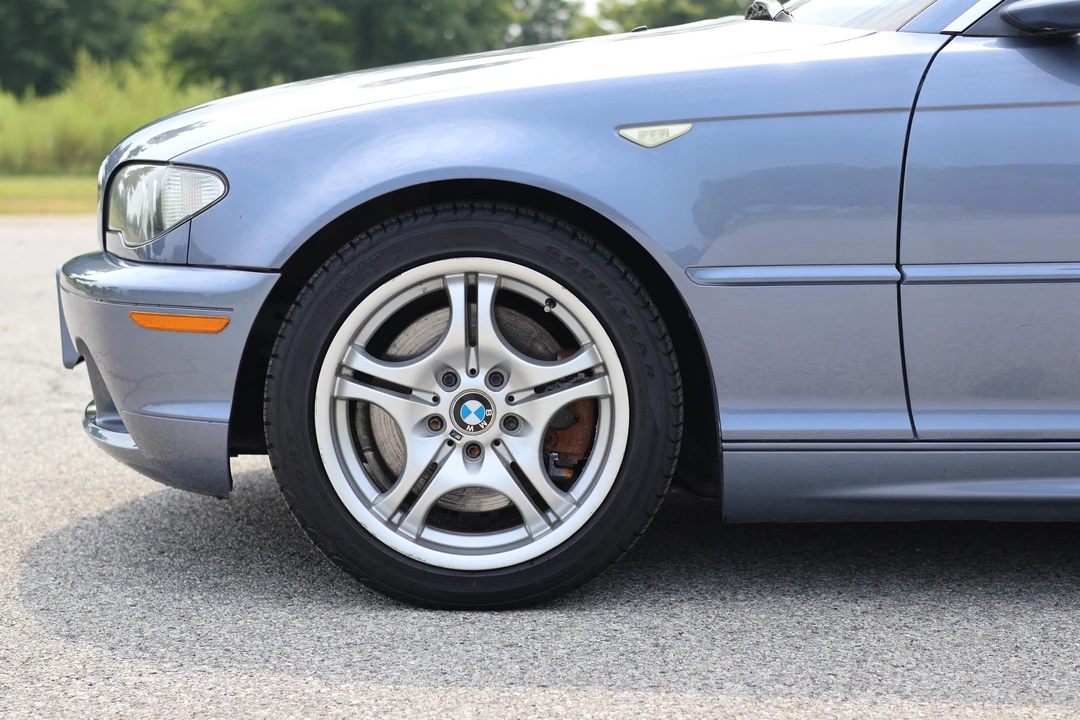 2005 BMW E46 330i & 330Ci - Image 25 of 31