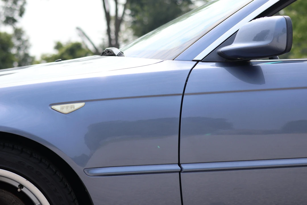 2005 BMW E46 330i & 330Ci - Image 26 of 31