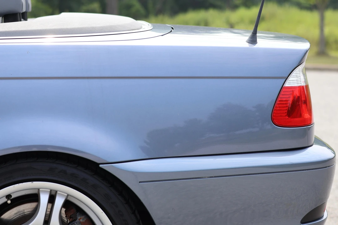 2005 BMW E46 330i & 330Ci - Image 29 of 31