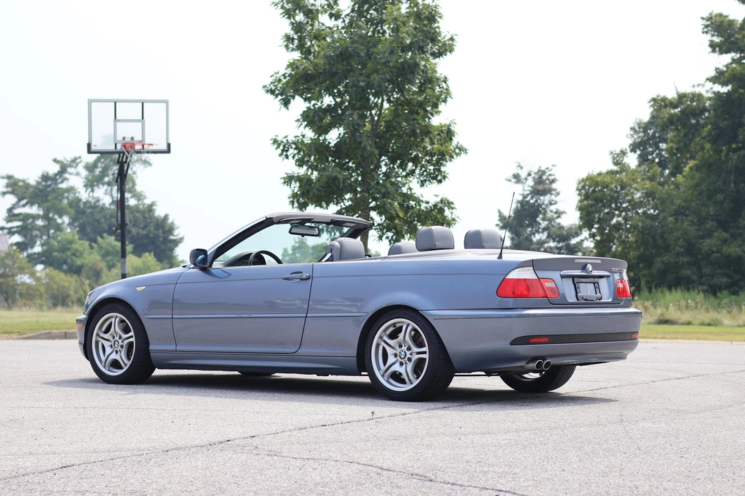 2005 BMW E46 330i & 330Ci - Image 9 of 31