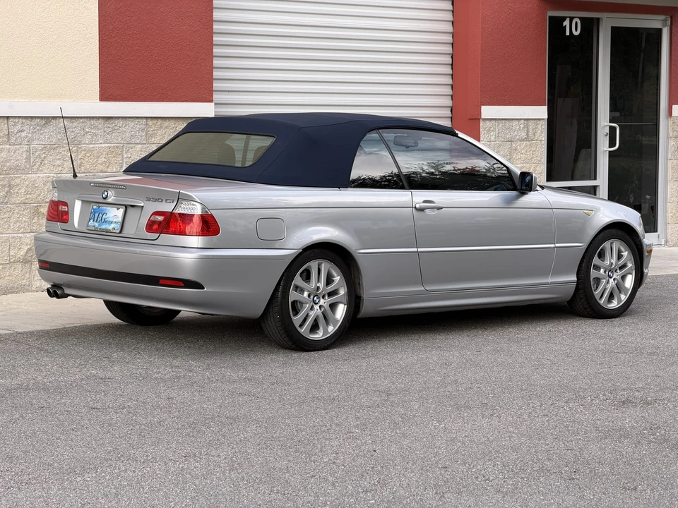 2005 BMW E46 330i & 330Ci - Image 9 of 31