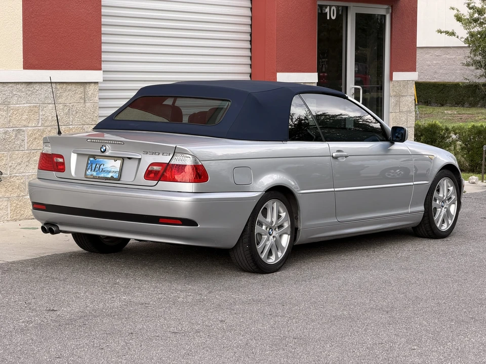 2005 BMW E46 330i & 330Ci - Image 11 of 31