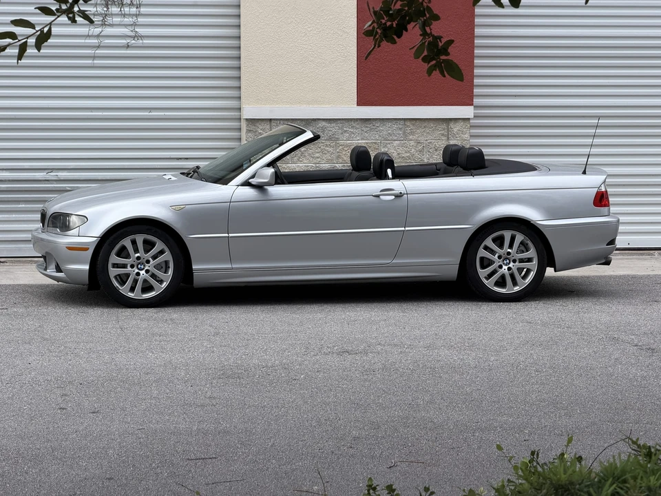 2005 BMW E46 330i & 330Ci - Image 26 of 31
