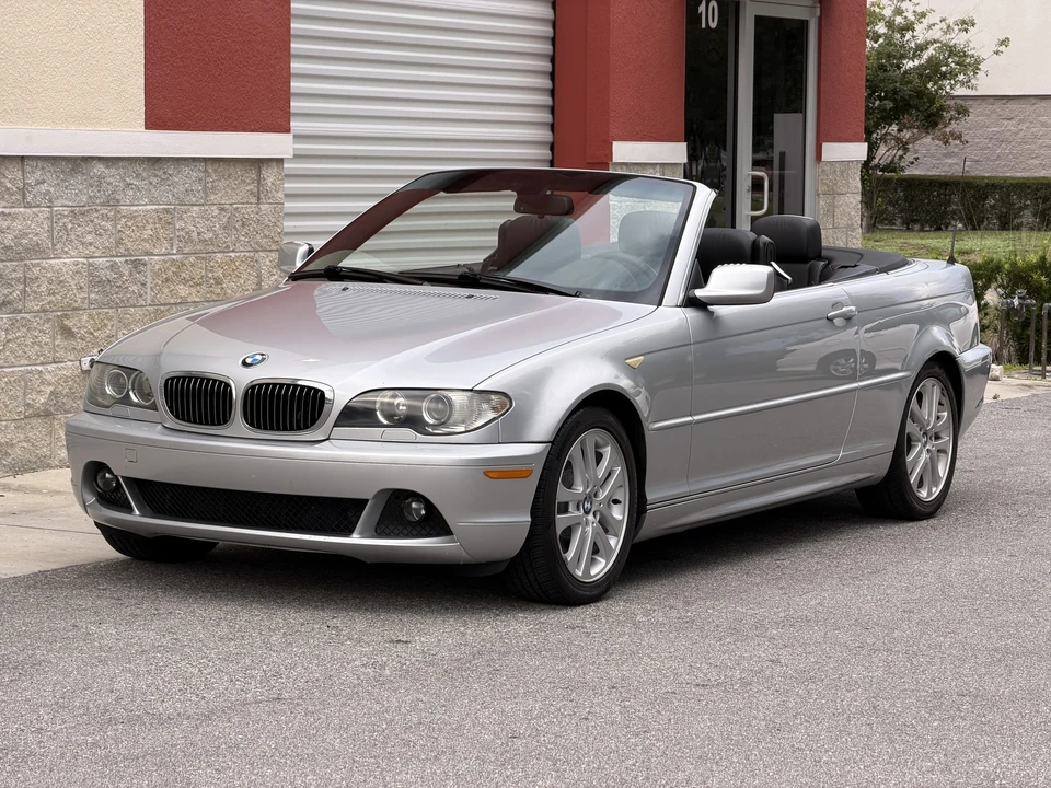 2005 BMW E46 330i & 330Ci - Image 22 of 31