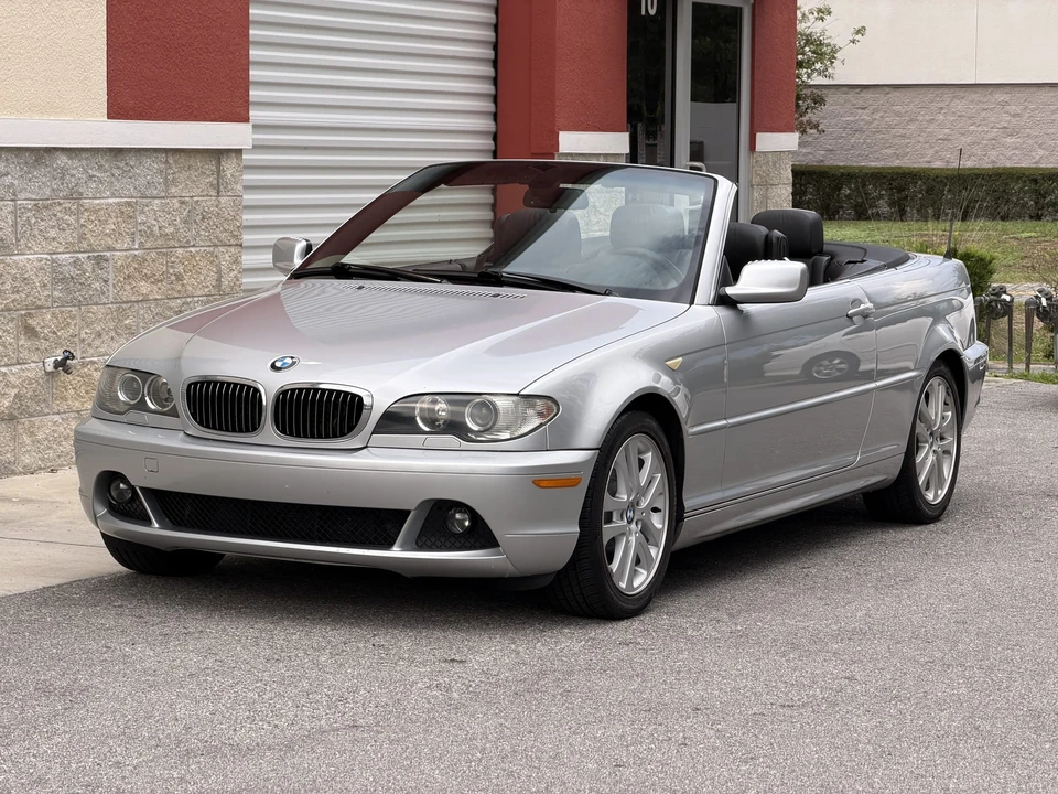 2005 BMW E46 330i & 330Ci - Image 20 of 31