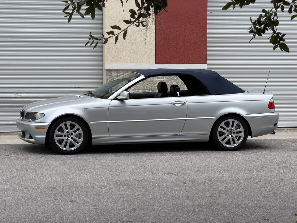 2005 BMW E46 330i & 330Ci - Image 17 of 31