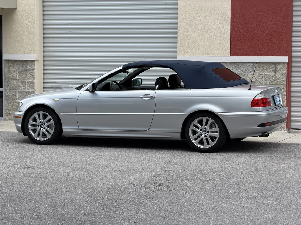 2005 BMW E46 330i & 330Ci - Image 15 of 31