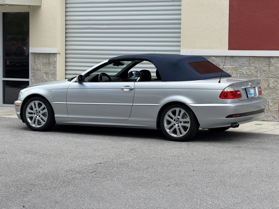 2005 BMW E46 330i & 330Ci - Image 14 of 31