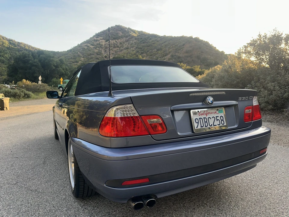2005 BMW E46 330i & 330Ci - Image 22 of 31