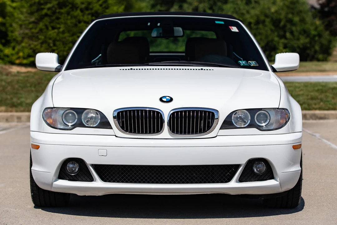 2005 BMW E46 330i & 330Ci - Image 24 of 31