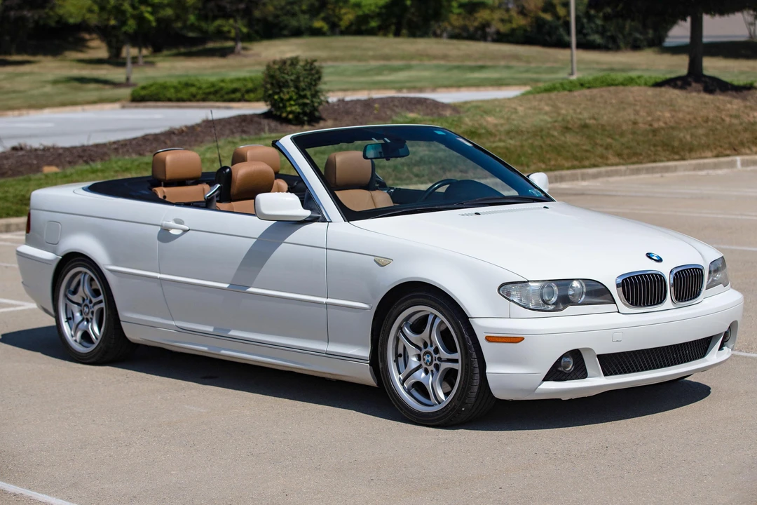 2005 BMW E46 330i & 330Ci - Image 20 of 31