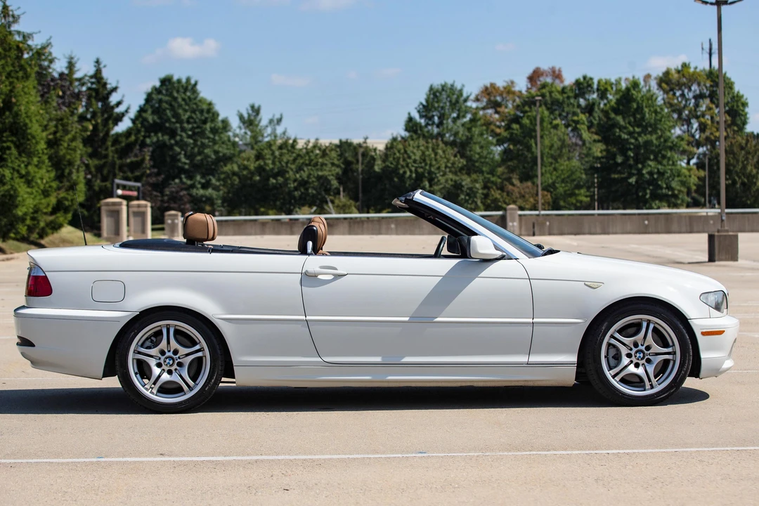 2005 BMW E46 330i & 330Ci - Image 19 of 31