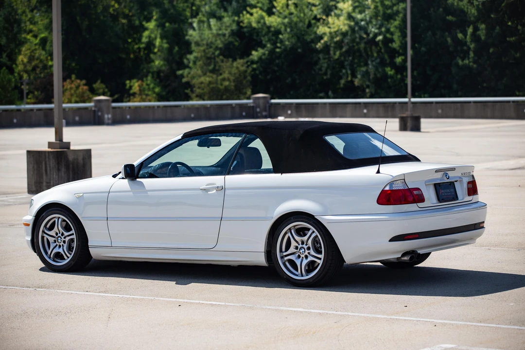 2005 BMW E46 330i & 330Ci - Image 30 of 31