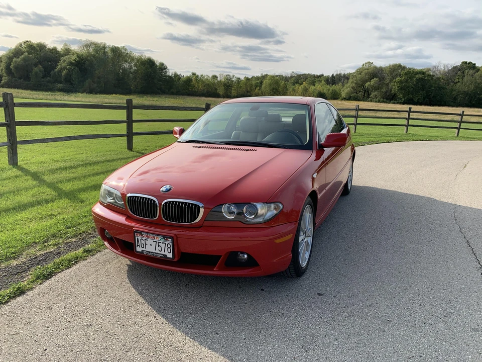 2005 BMW E46 330i & 330Ci - Image 8 of 31