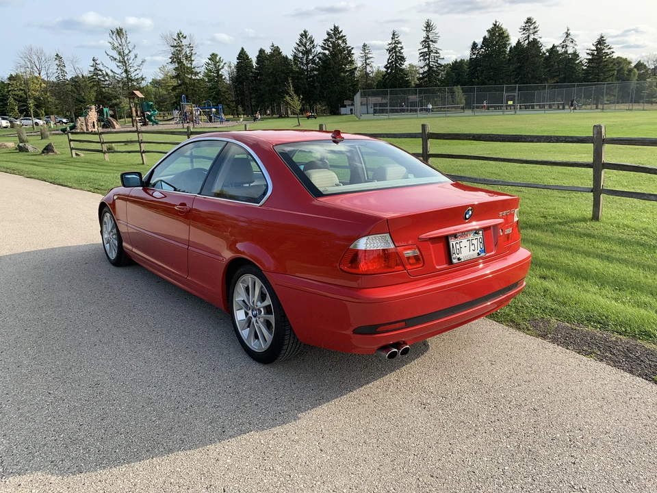 2005 BMW E46 330i & 330Ci - Image 14 of 31