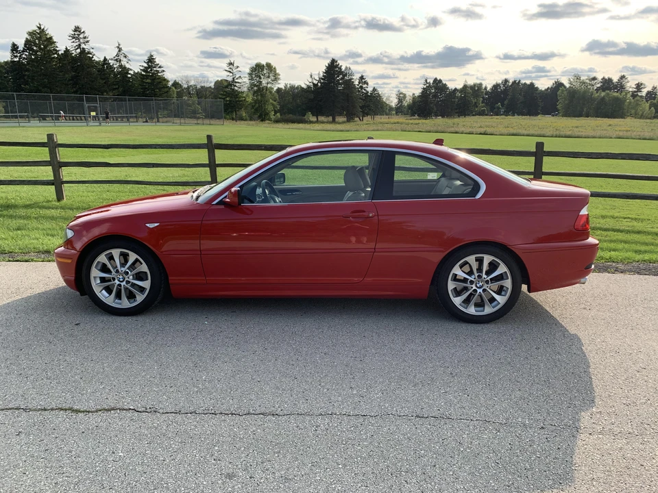 2005 BMW E46 330i & 330Ci - Image 13 of 31