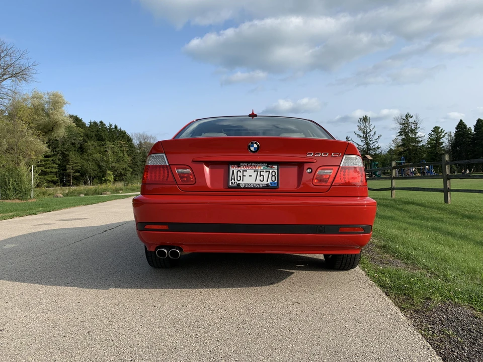 2005 BMW E46 330i & 330Ci - Image 16 of 31