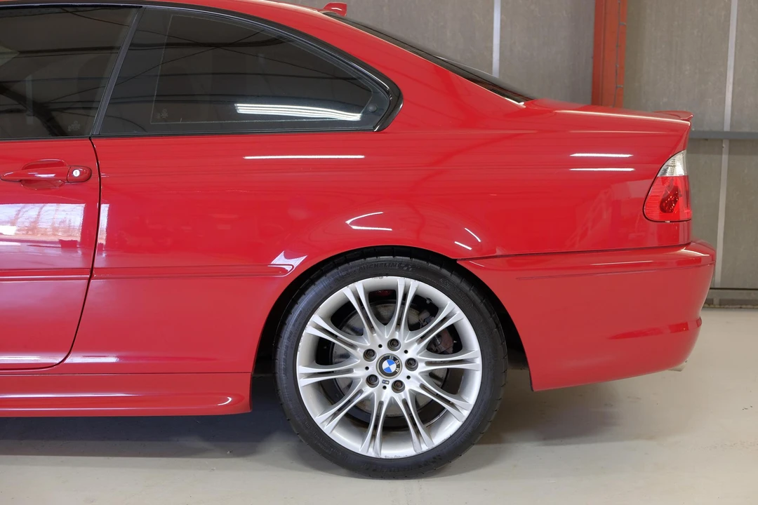 2005 BMW E46 330i & 330Ci - Image 29 of 31
