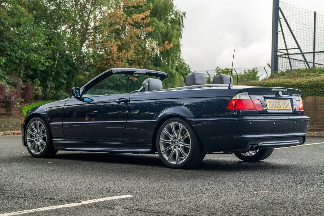 2005 BMW E46 330i & 330Ci - Image 23 of 30