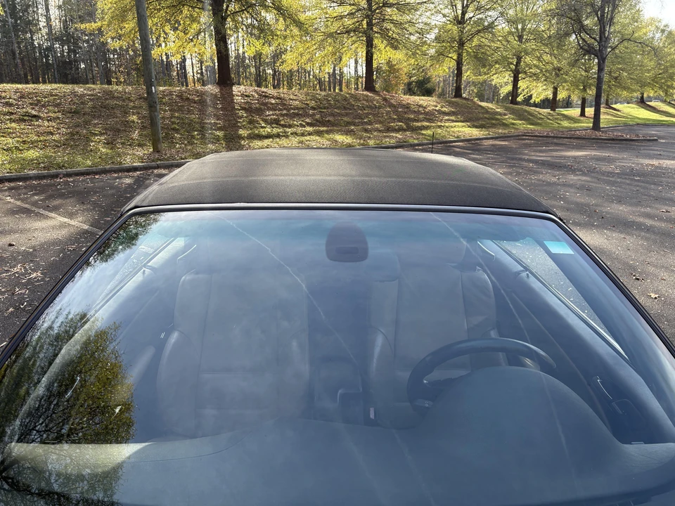2005 BMW E46 330i & 330Ci - Image 23 of 31