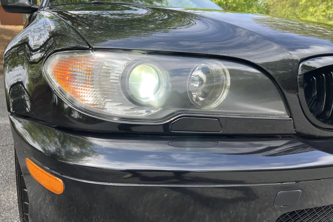 2005 BMW E46 330i & 330Ci - Image 22 of 31