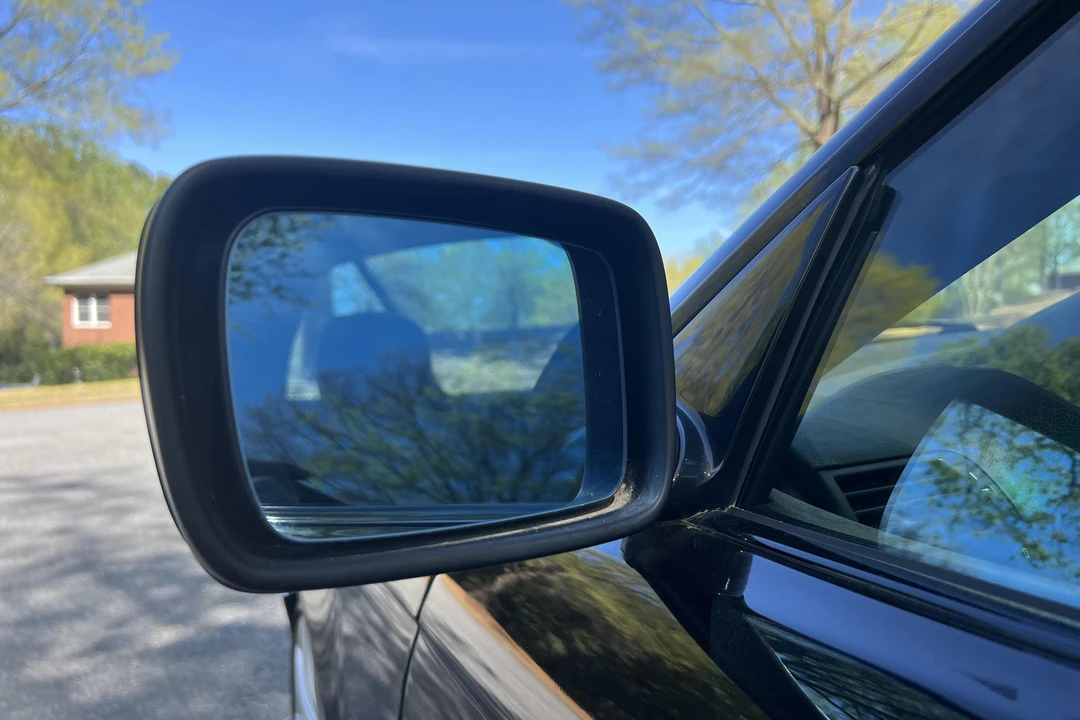 2005 BMW E46 330i & 330Ci - Image 24 of 31