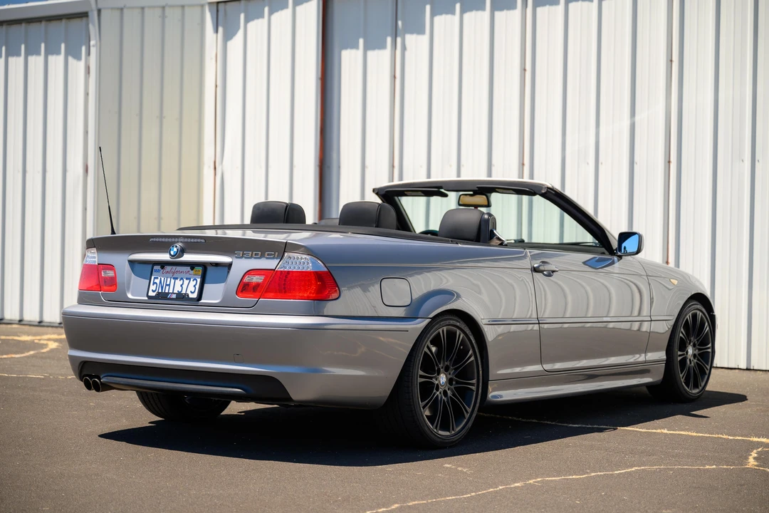 2005 BMW E46 330i & 330Ci - Image 19 of 31