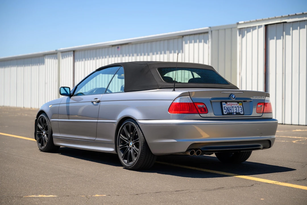 2005 BMW E46 330i & 330Ci - Image 30 of 31