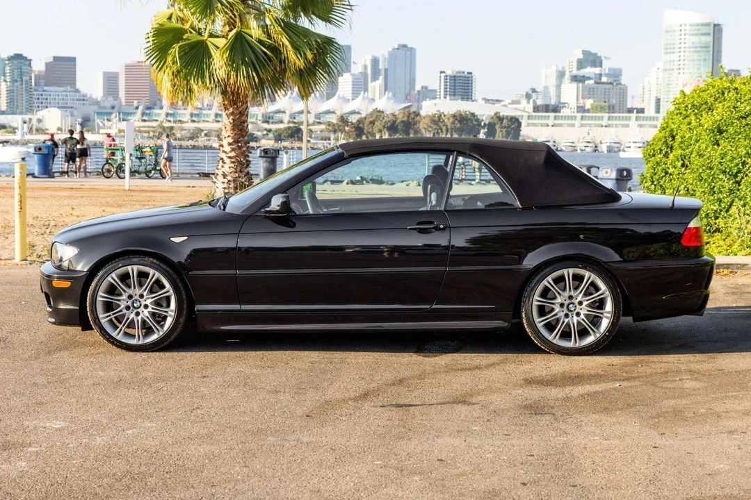 2005 BMW E46 330i & 330Ci - Image 26 of 31