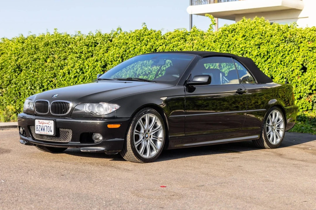 2005 BMW E46 330i & 330Ci - Image 25 of 31