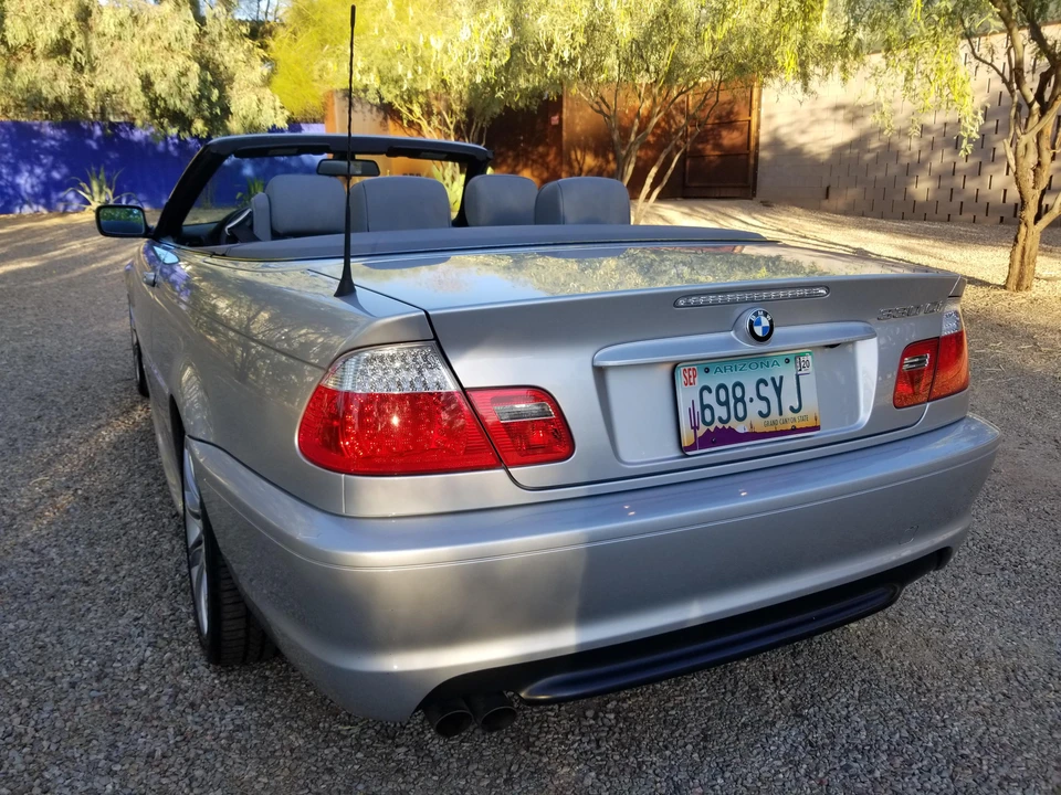 2005 BMW E46 330i & 330Ci - Image 23 of 31