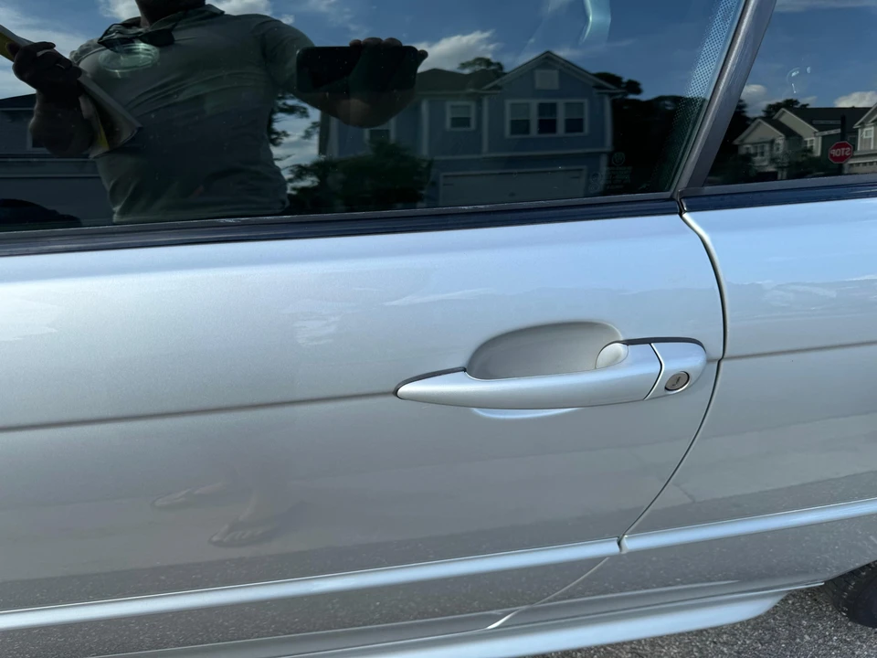 2005 BMW E46 330i & 330Ci - Image 19 of 31