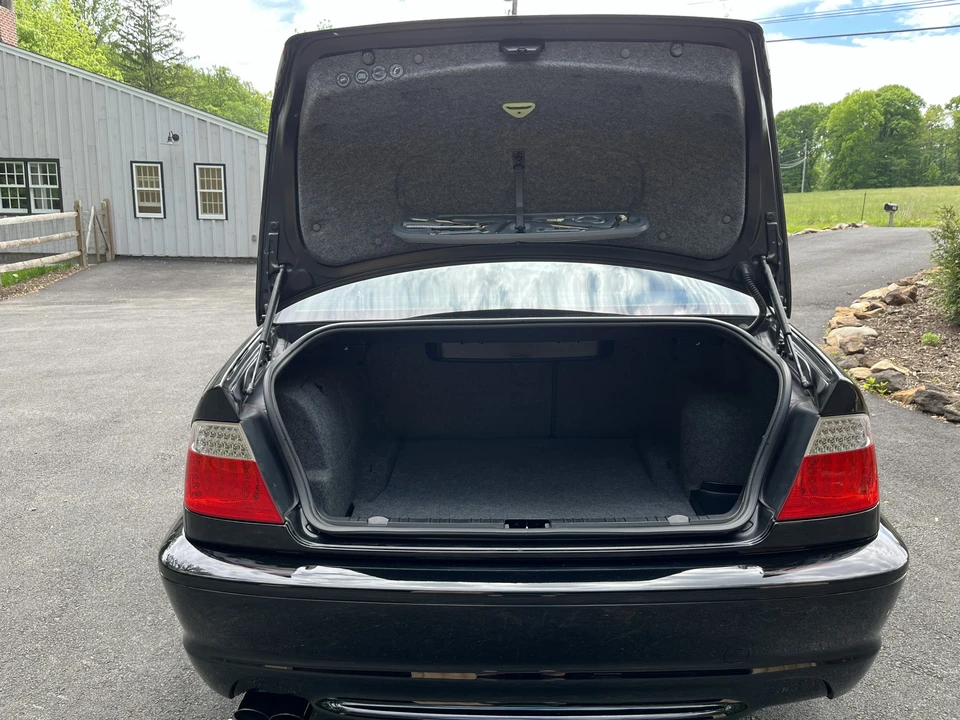 2005 BMW E46 330i & 330Ci - Image 4 of 6