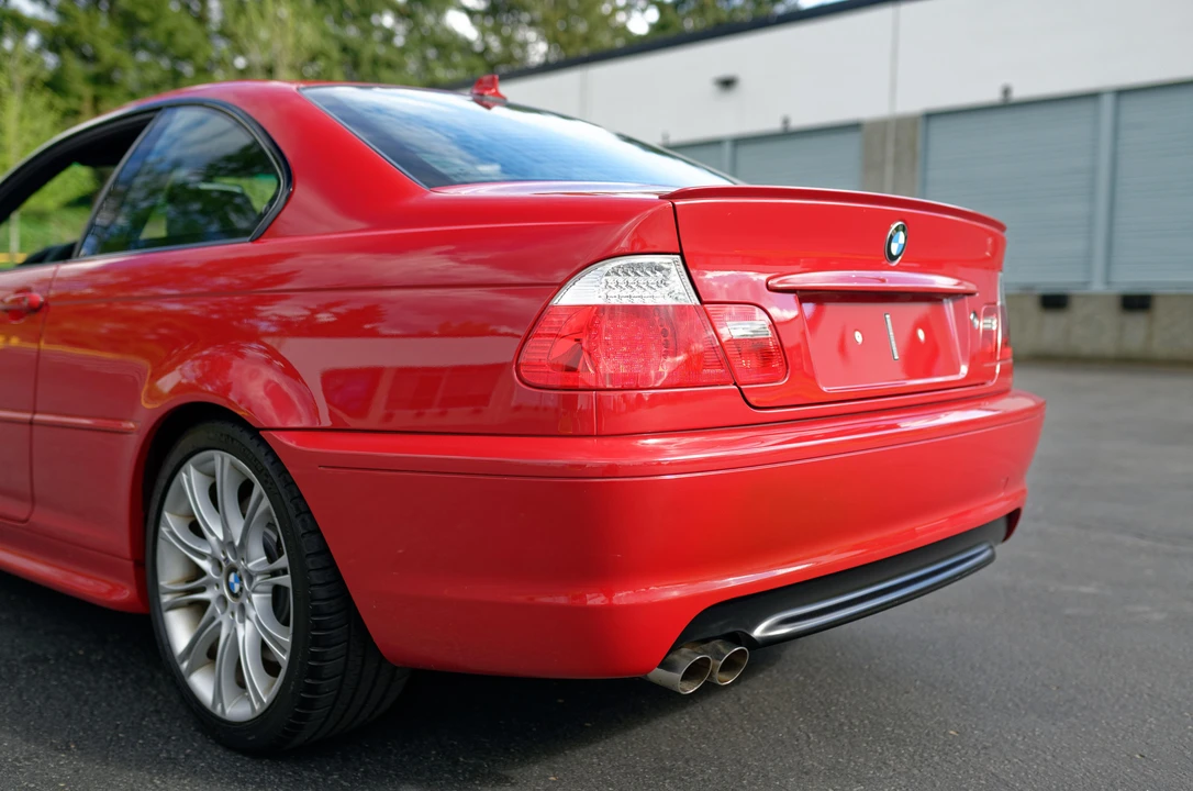 2005 BMW E46 330i & 330Ci - Image 27 of 31