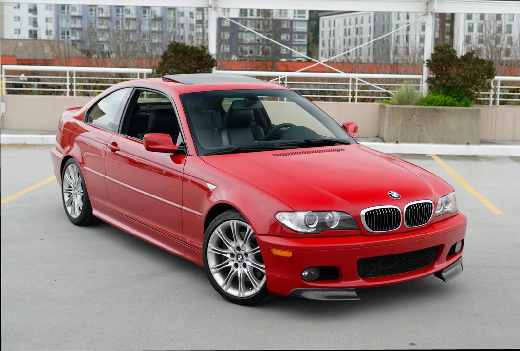 2005 BMW E46 330i & 330Ci - Image 8 of 31