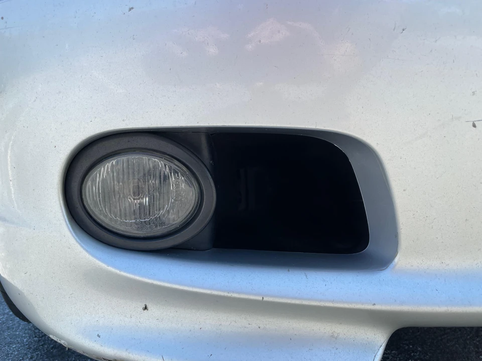 2005 BMW E46 330i & 330Ci - Image 14 of 31