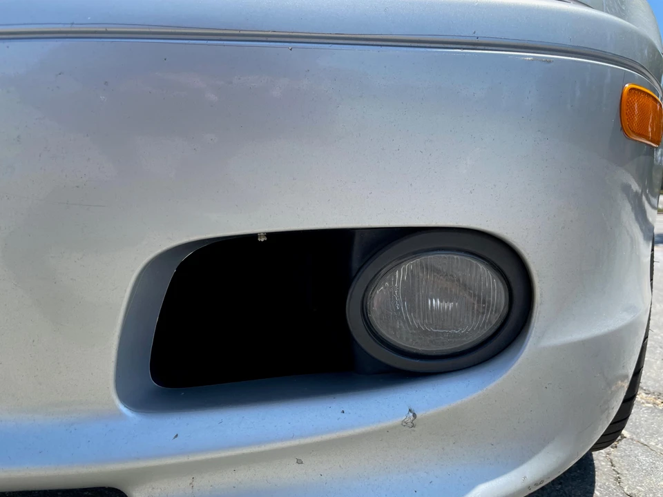 2005 BMW E46 330i & 330Ci - Image 18 of 31