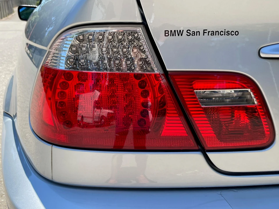 2005 BMW E46 330i & 330Ci - Image 27 of 31
